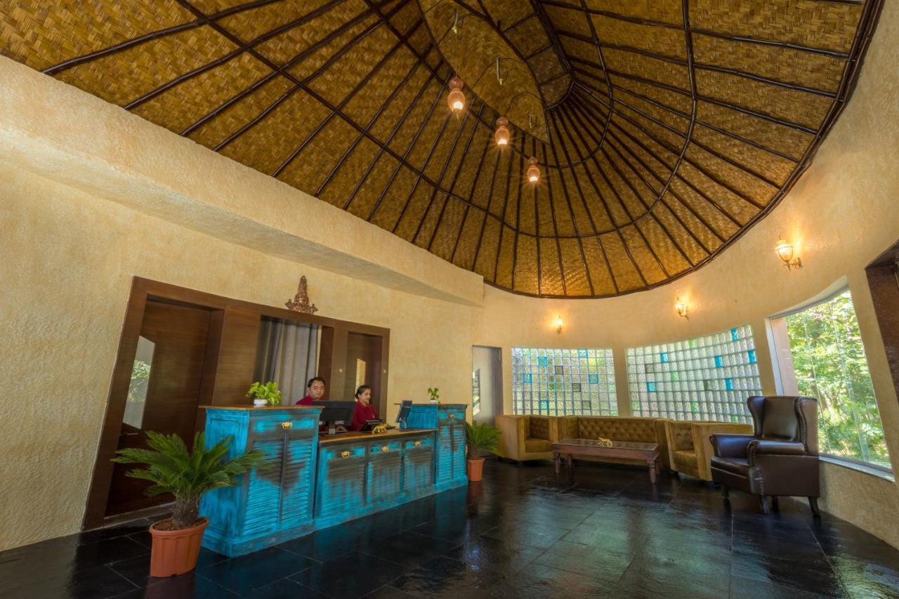 Hotel Sterling Padam Pench Khawāsa Zewnętrze zdjęcie