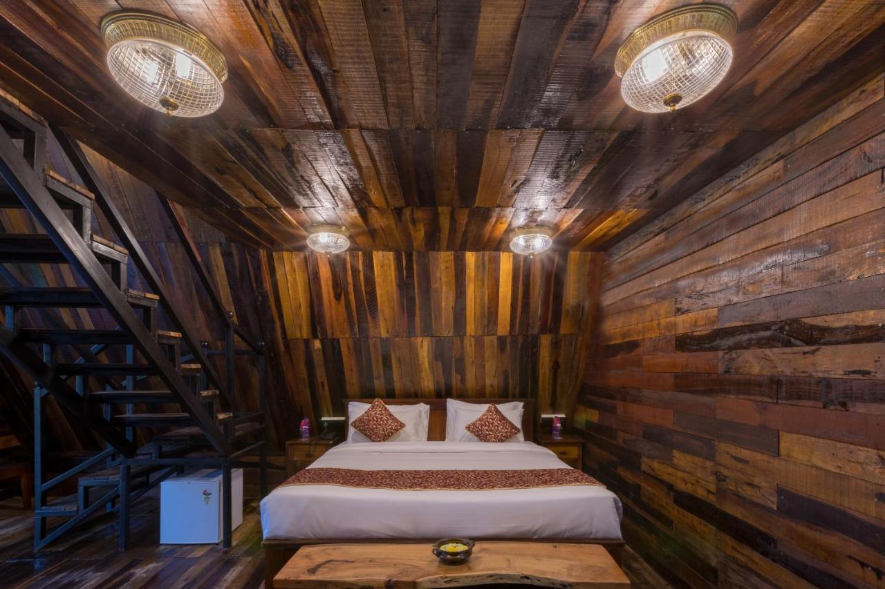 Hotel Sterling Padam Pench Khawāsa Zewnętrze zdjęcie